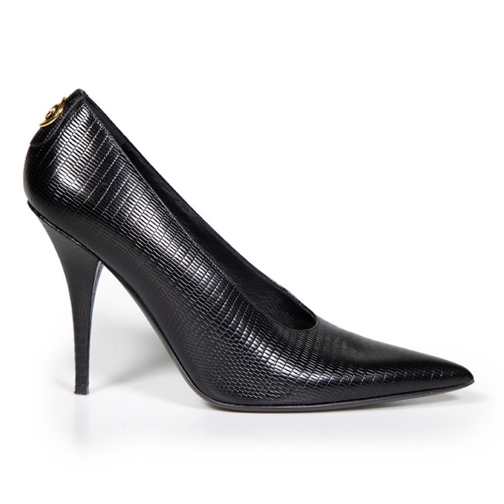 Burberry Lizard-Embossed Black Leather Pumps – Size 38